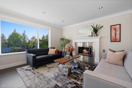Photo 12 at 906 Strathaven Drive, Windsor Park NV, North Vancouver