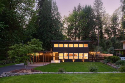 Photo 2 at 3267 Fairmont Road, Edgemont, North Vancouver
