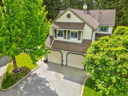 Photo 1 at 2 - 3939 Indian River Drive, Indian River, North Vancouver
