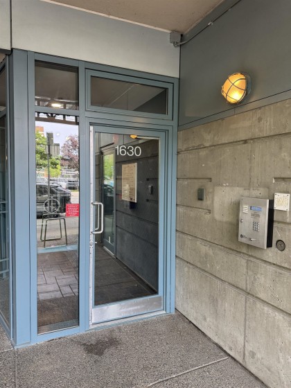 Photo 2 at 311 - 1630 W 1st Avenue, False Creek, Vancouver West