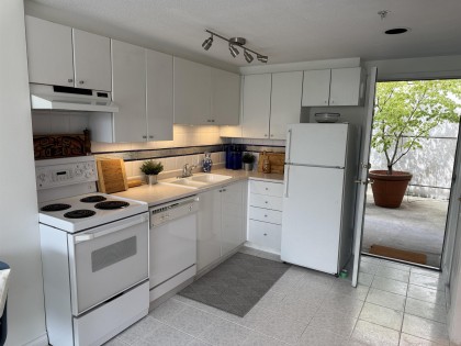 Photo 8 at 311 - 1630 W 1st Avenue, False Creek, Vancouver West