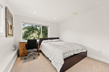 Photo 17 at 5566 Gallagher Place, Eagle Harbour, West Vancouver