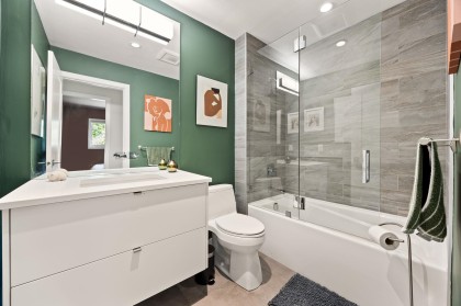 Photo 11 at 5566 Gallagher Place, Eagle Harbour, West Vancouver
