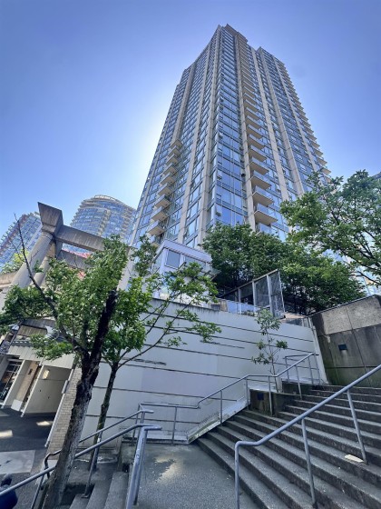 Photo 1 at 2203 - 188 Keefer Place, Downtown VW, Vancouver West