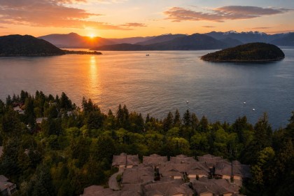 Photo 1 at 8725 Seascape Drive, Howe Sound, West Vancouver