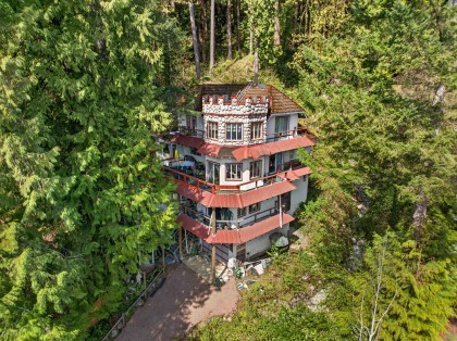 Photo 1 at 2755 Panorama Drive, Deep Cove, North Vancouver