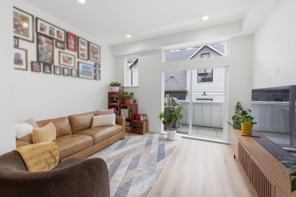 Photo 3 at 13 - 237 Ridgeway Avenue, Lower Lonsdale, North Vancouver