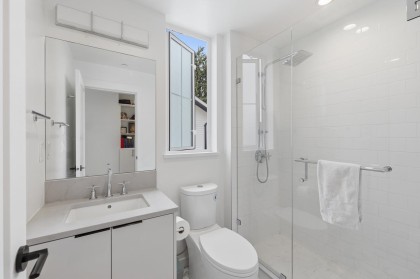 Photo 30 at 13 - 237 Ridgeway Avenue, Lower Lonsdale, North Vancouver