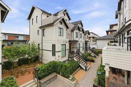 Photo 33 at 13 - 237 Ridgeway Avenue, Lower Lonsdale, North Vancouver
