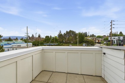 Photo 25 at 13 - 237 Ridgeway Avenue, Lower Lonsdale, North Vancouver