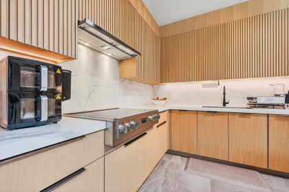 Photo 6 at 423 Greensboro Place, South Cambie, Vancouver West