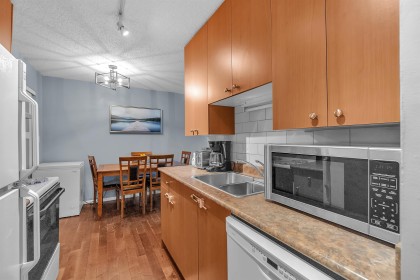 Photo 2 at 107 - 170 E 3rd Street, Lower Lonsdale, North Vancouver