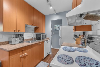 Photo 3 at 107 - 170 E 3rd Street, Lower Lonsdale, North Vancouver