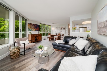 Photo 2 at 203 - 408 Lonsdale Avenue, Lower Lonsdale, North Vancouver