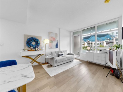 Photo 2 at 304 - 4963 Cambie Street, Cambie, Vancouver West