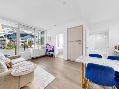 Photo 3 at 304 - 4963 Cambie Street, Cambie, Vancouver West