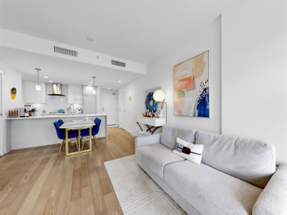 Photo 10 at 304 - 4963 Cambie Street, Cambie, Vancouver West
