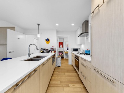 Photo 8 at 304 - 4963 Cambie Street, Cambie, Vancouver West