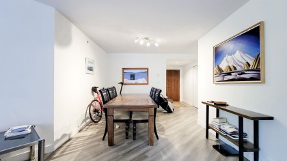 Photo 5 at 301 - 1323 Homer Street, Yaletown, Vancouver West