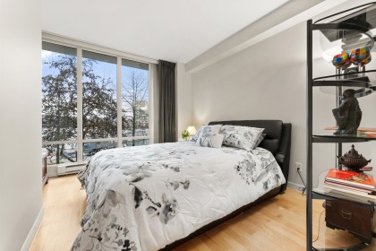 Photo 22 at 1053 Marinaside Crescent, Yaletown, Vancouver West