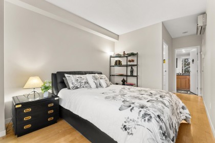 Photo 24 at 1053 Marinaside Crescent, Yaletown, Vancouver West