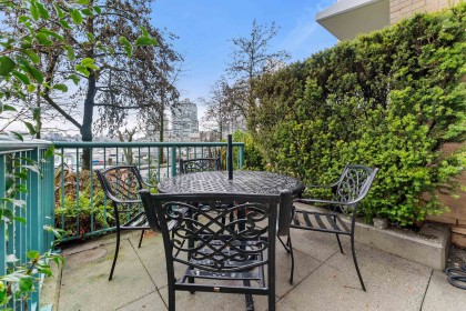 Photo 39 at 1053 Marinaside Crescent, Yaletown, Vancouver West