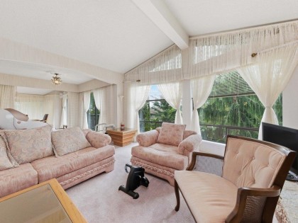 Photo 3 at 4786 Armour Court, Lynn Valley, North Vancouver