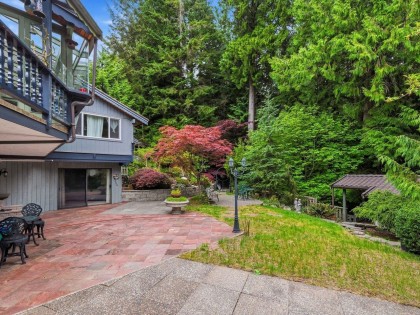 Photo 10 at 4786 Armour Court, Lynn Valley, North Vancouver