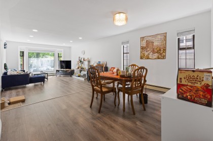 Photo 8 at 189 W 46th Avenue, Oakridge VW, Vancouver West
