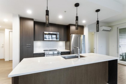 Photo 10 at 310 - 719 W 3rd Street, Harbourside, North Vancouver