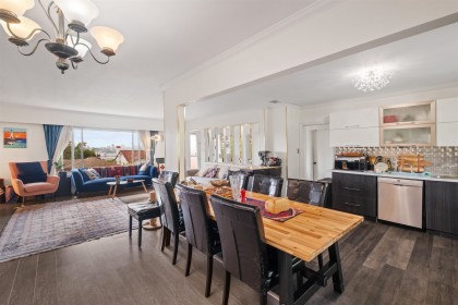 Photo 13 at 962 Whitchurch Street, Calverhall, North Vancouver