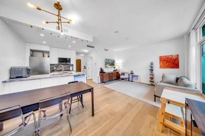Photo 6 at 2021 W 10th Avenue, Kitsilano, Vancouver West