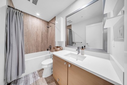 Photo 13 at 2021 W 10th Avenue, Kitsilano, Vancouver West