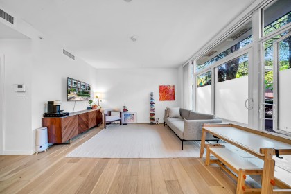 Photo 3 at 2021 W 10th Avenue, Kitsilano, Vancouver West