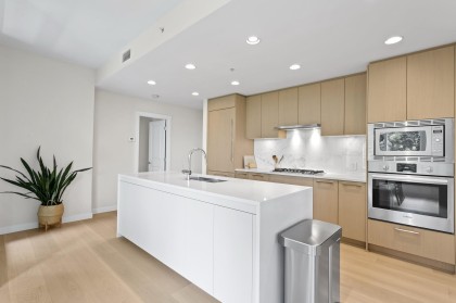 Photo 9 at 309 - 3533 Ross Drive, University VW, Vancouver West
