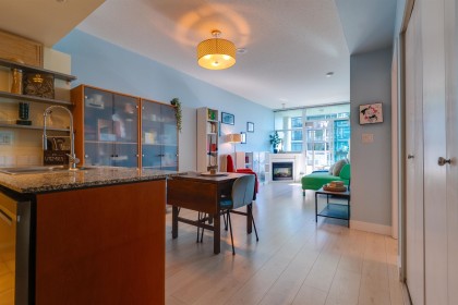 Photo 19 at 508 - 168 East Esplanade, Lower Lonsdale, North Vancouver