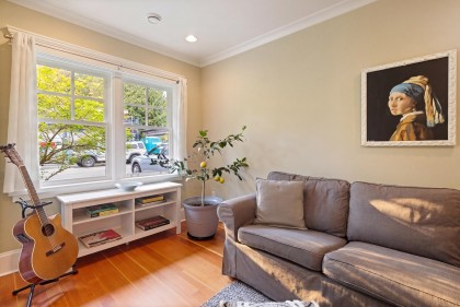 Photo 11 at 3586 Emerald Drive, Edgemont, North Vancouver