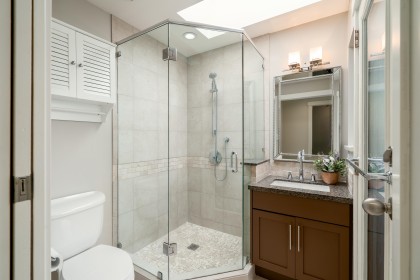 Photo 16 at 939 Calverhall Street, Calverhall, North Vancouver