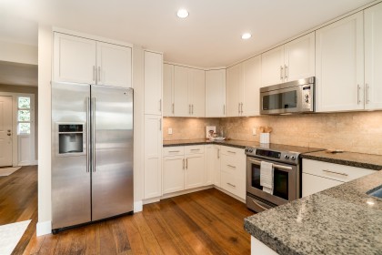Photo 7 at 939 Calverhall Street, Calverhall, North Vancouver