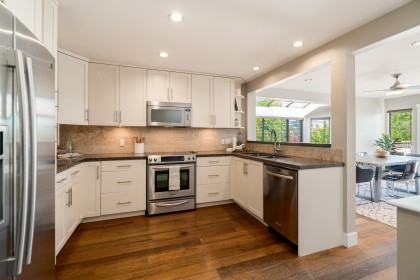 Photo 8 at 939 Calverhall Street, Calverhall, North Vancouver