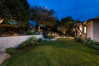 Photo 3 at 255 Sandringham Crescent, Upper Lonsdale, North Vancouver
