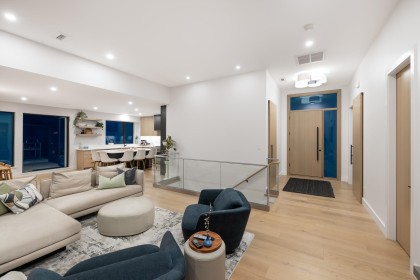 Photo 4 at 255 Sandringham Crescent, Upper Lonsdale, North Vancouver