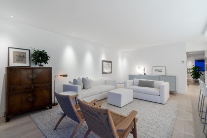 Photo 5 at 807 - 150 24th Street, Dundarave, West Vancouver