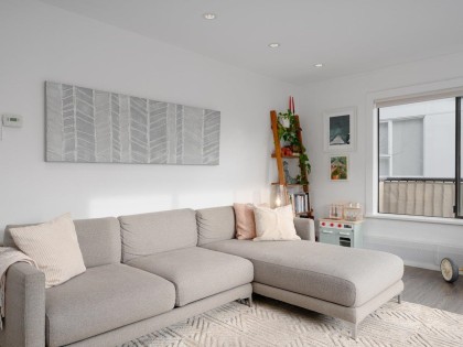 Photo 13 at 103 - 127 E 4th Street, Lower Lonsdale, North Vancouver
