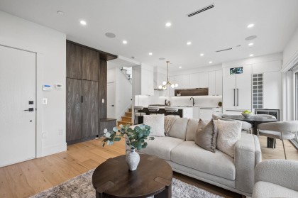 Photo 6 at 2 - 4549 W 11th Avenue, Point Grey, Vancouver West