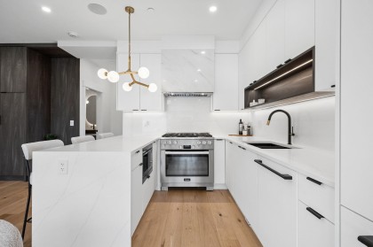 Photo 12 at 2 - 4549 W 11th Avenue, Point Grey, Vancouver West