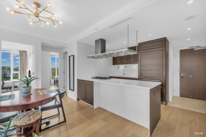 Photo 9 at 709 - 3355 Binning Road, University VW, Vancouver West