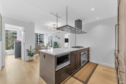 Photo 8 at 709 - 3355 Binning Road, University VW, Vancouver West