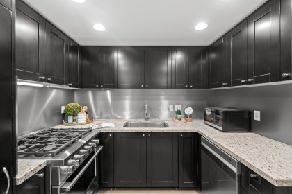 Photo 18 at 303 - 1133 Homer Street, Yaletown, Vancouver West