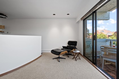 Photo 21 at 210 - 2450 Cornwall Avenue, Kitsilano, Vancouver West